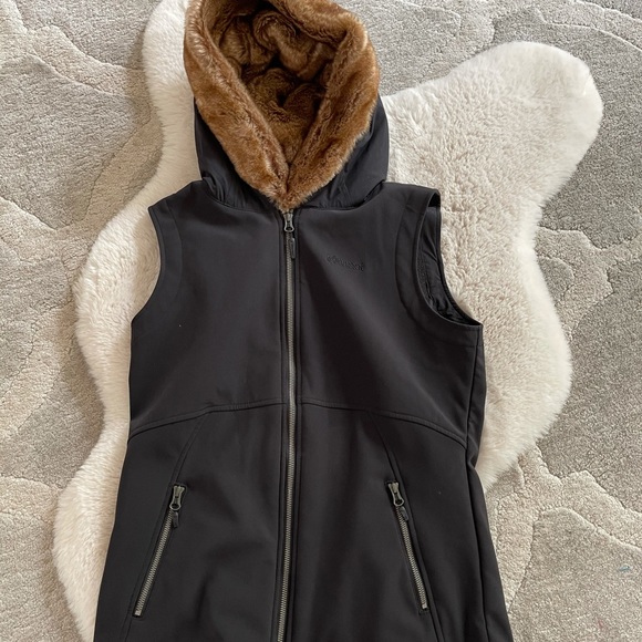 Marmot Faux Fur Hooded Gortex Vest M - Picture 2 of 10